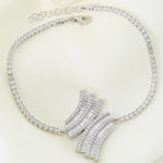 Diamond Mount Passion Knot Spiral Silberarmband