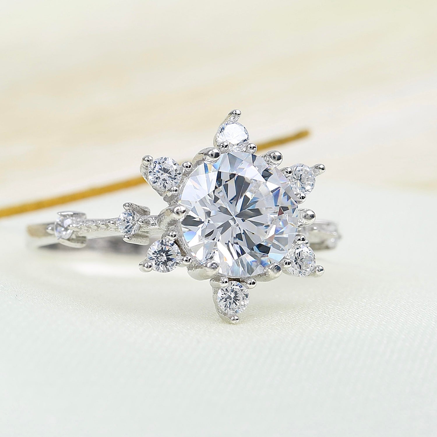 Diamond Mount Love Sun Silberring